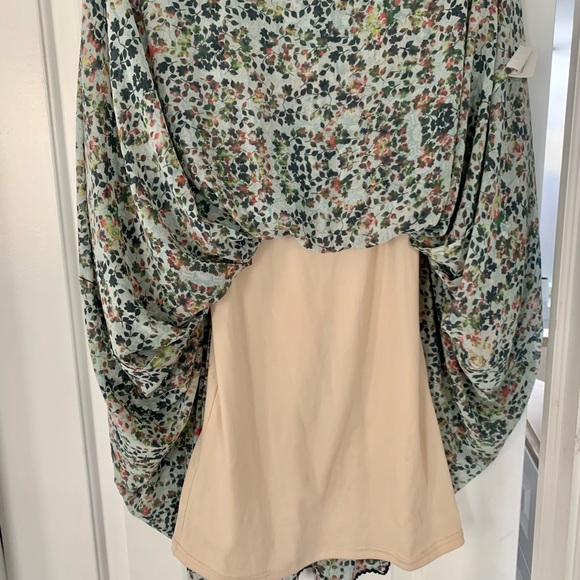 Anthropologie Bhanuni By Jyoti Libra Dress Floral Embroidered Bell Sleeve - Picture 5 of 6